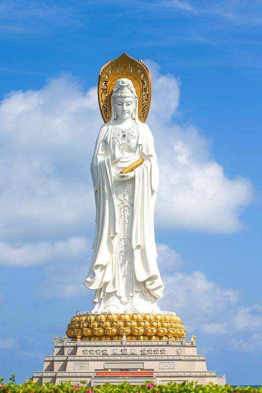 真正在这个世间，如果没有佛法，很难找到一个真正健康的人：他时时刻刻都会烦恼某一个