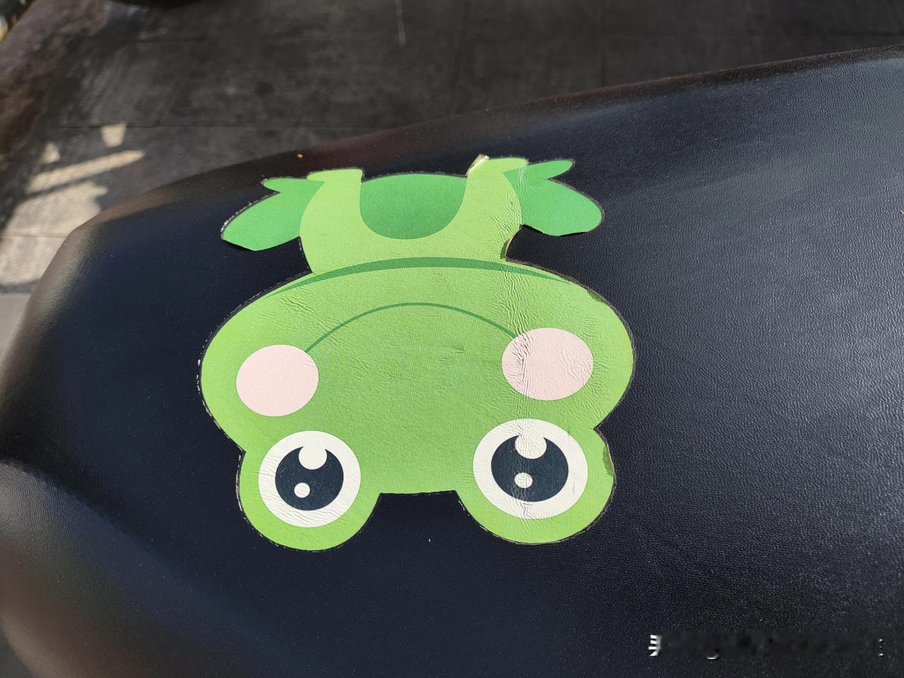 有人说，无论发生什么，都要保持积极乐观的心态。
有人说，我做不到，我总是不经意间