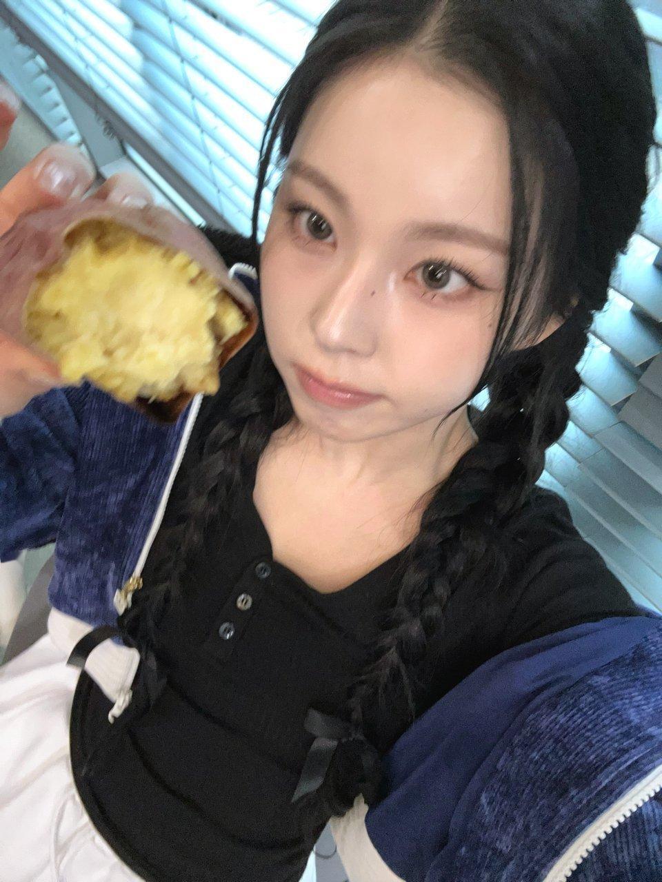 260121 NMIXX Kyujin张圭真 