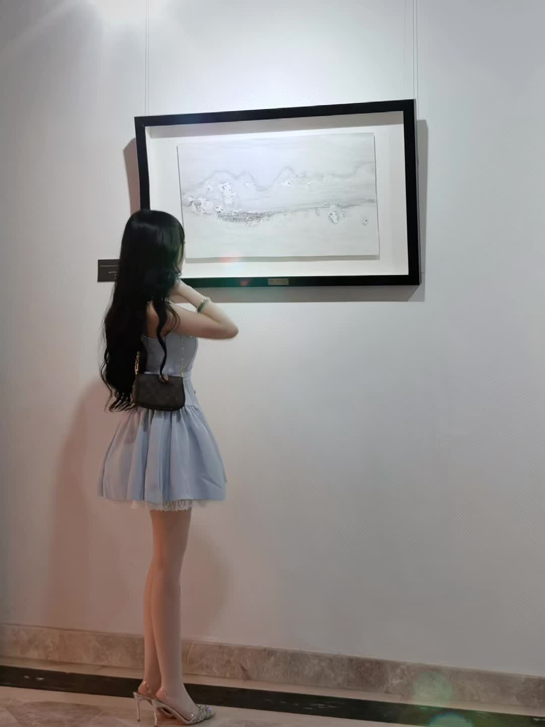 你的推荐无人在意 你的隐喻也无人破译 但那又能怎样