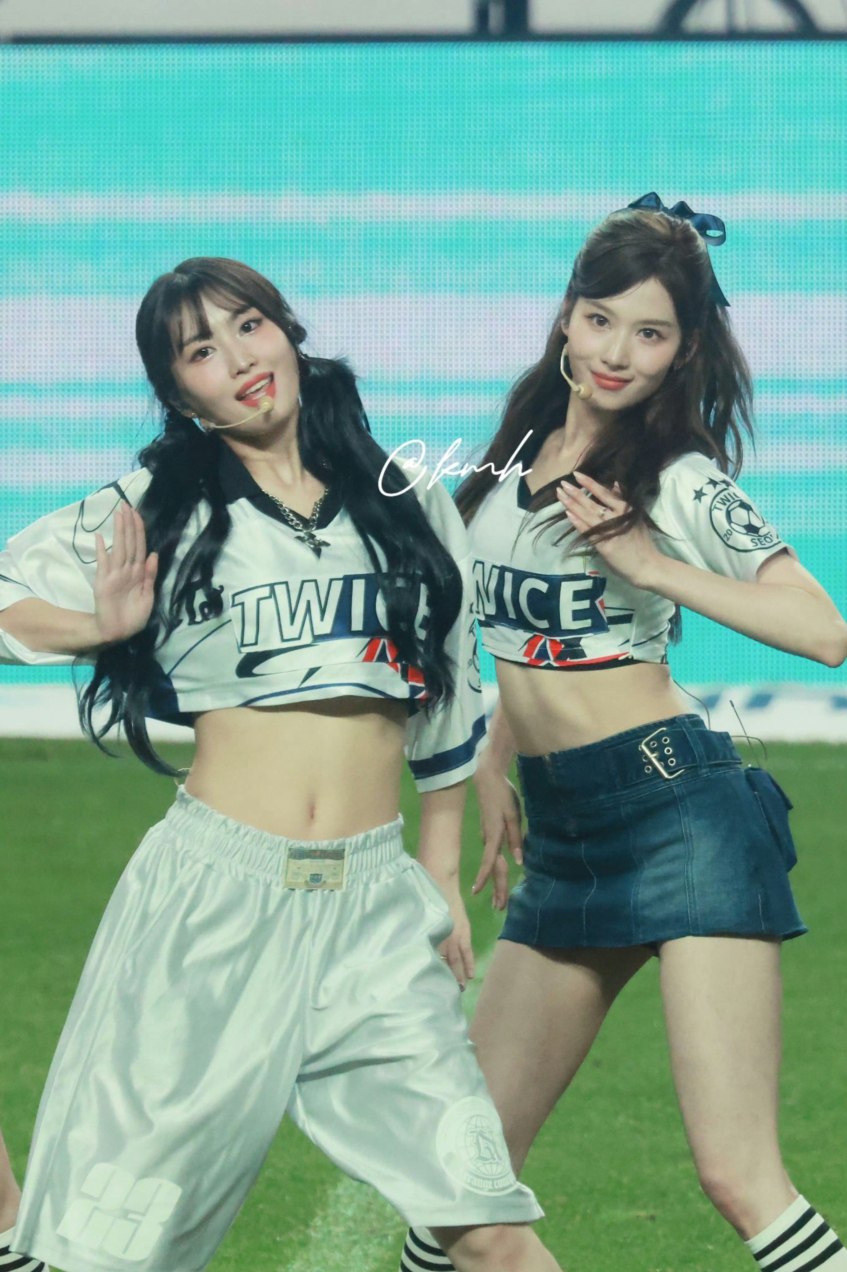 【sana momo】伟大的双子星🥺✨💘 ​     TWICE芝加哥音乐节