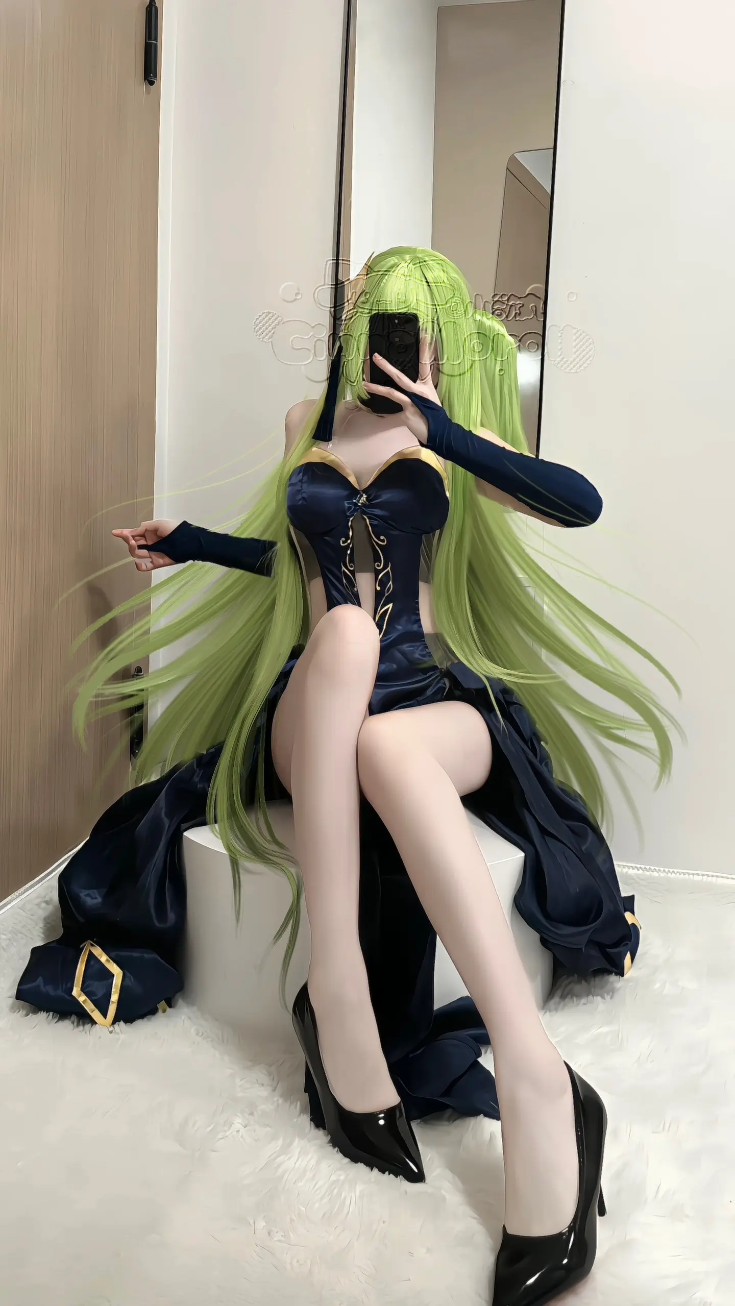 我永远会陪在你身边。
