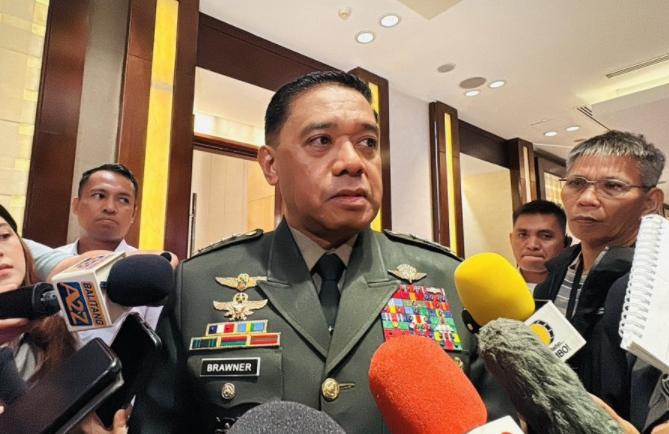中方敢动仁爱礁破船就“开战”？菲军总长刚放狠话，却被下一幕彻底破防。

事情要从