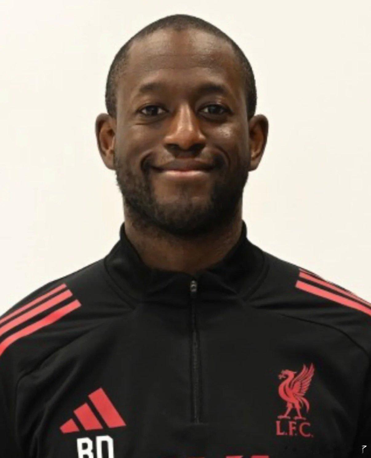 利物浦已正式任命巴福德·迪亚卡比为俱乐部新的青训发展阶段（YDP）教练。现年36