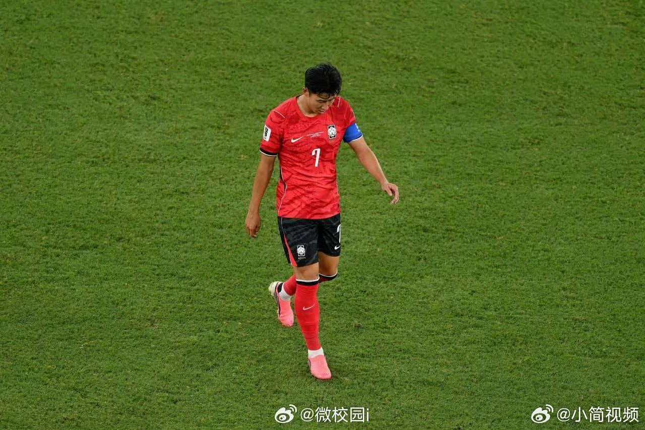 韩国近四届仅一次出线   韩国近四届仅一次出线，韩国整体出线表现格外低迷。时隔多