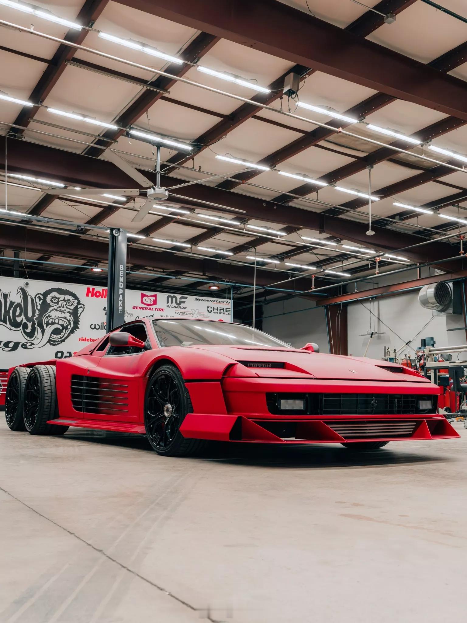 法拉利法拉利Testarossa 6×6 六条腿的法拉利，你见过吗 