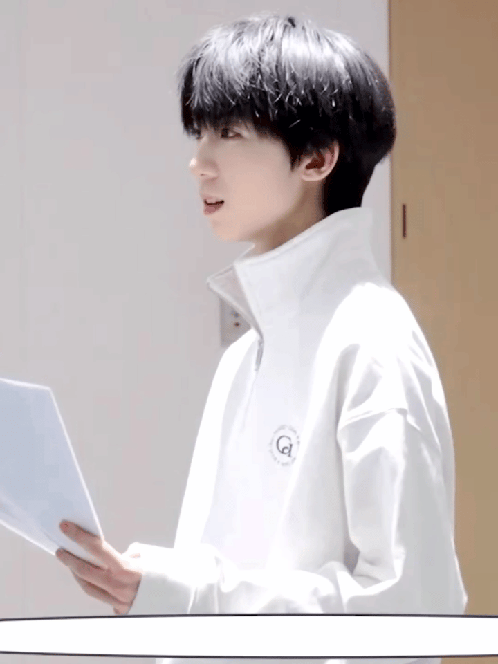 TF家族新音官摄完全顾晨阳啊..杨博文天选顾晨阳