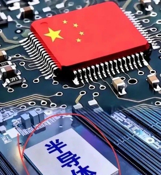 中国刚取消2550亿的芯片订单，欧美那边的光刻机就纷纷停工，现在轮到他们犯愁了：