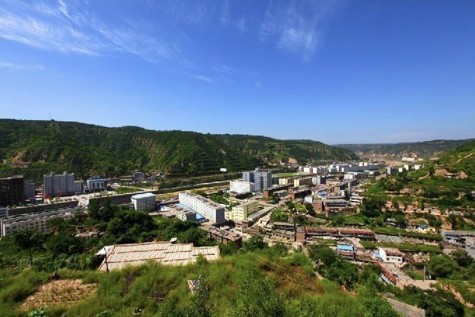 中国大陆第一口油井   陕北延长油田


摘自《琼•尤恩回忆录》（白求恩医疗队护