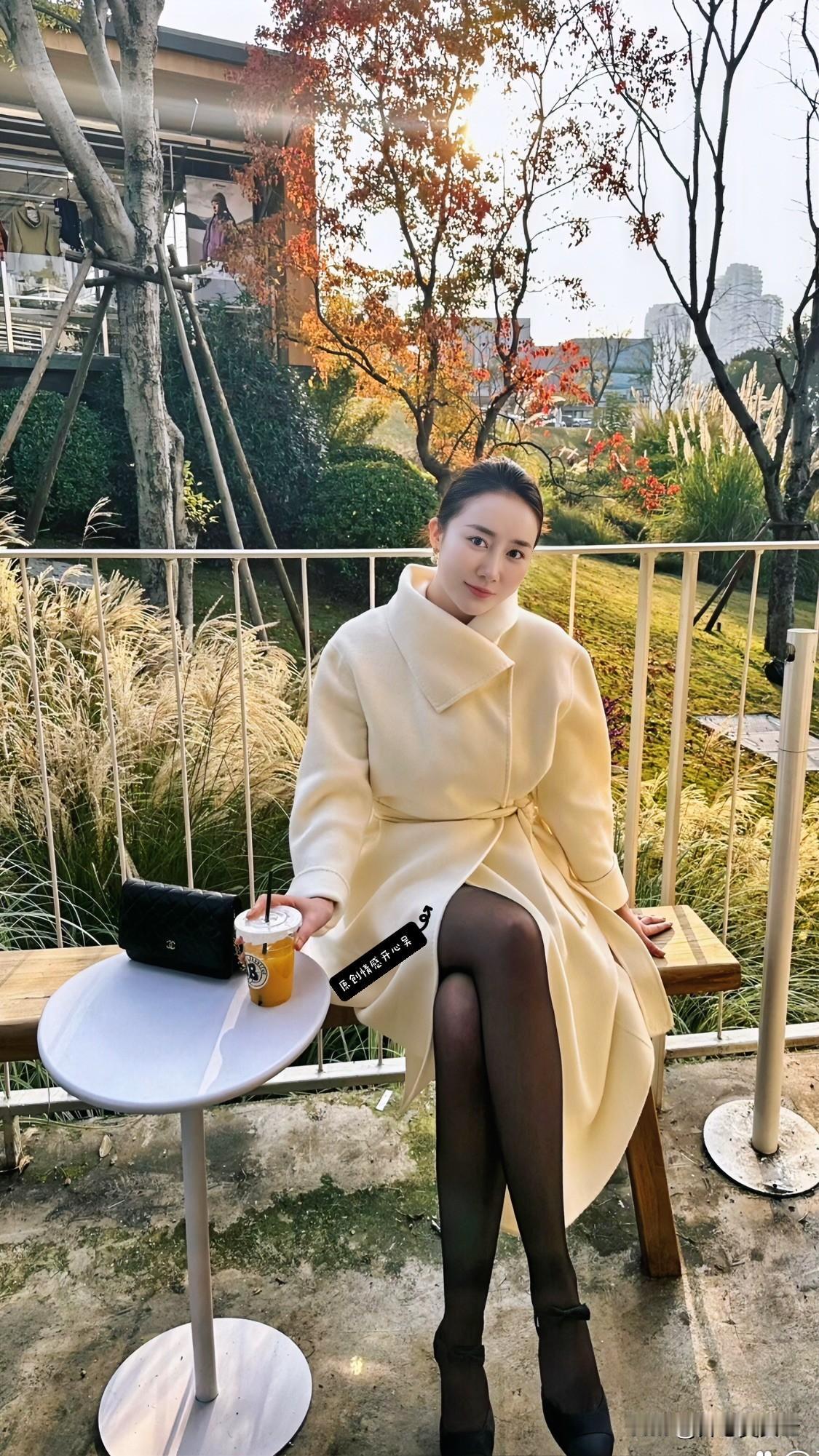 ［一枕诗书·七律～腊八感怀］
文／开心吴


玉粒熬融醉晚辰，香飘陋舍忆双亲
调