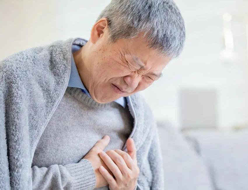 57岁男子心肌梗塞去世，医生苦劝：洗完澡后，4事能不做就不做

“我只是洗了个澡