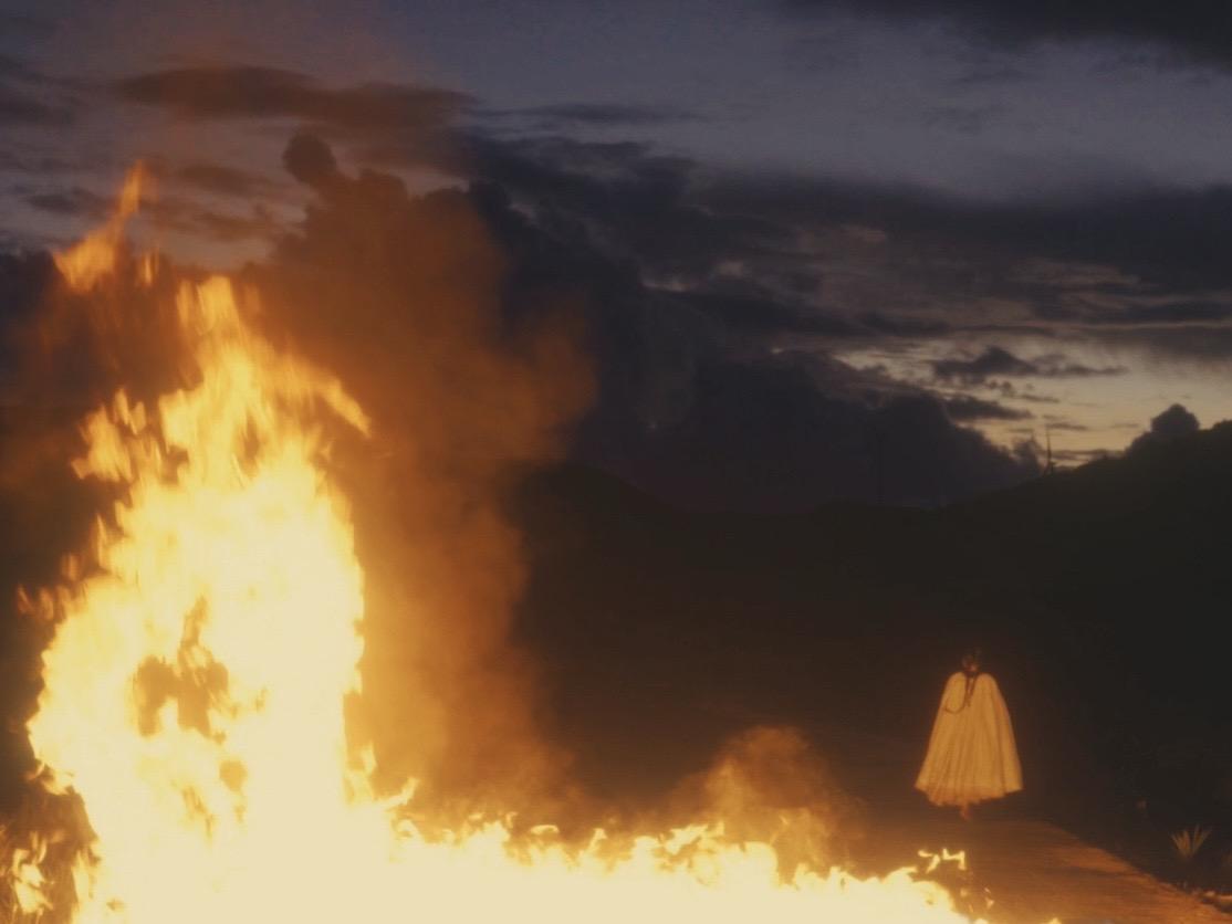 每一顶帽子都住着一个女人的灵魂。