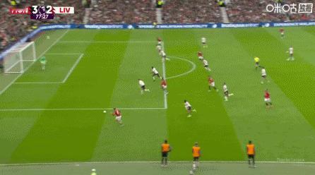 英超 曼联3-2领先利物浦，梅努破门反超比分
05月04日 英超第35轮，曼联对