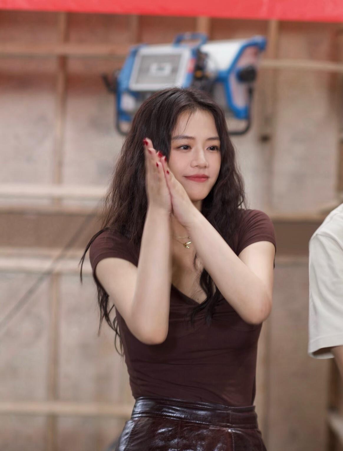 马思纯 也是小白花类型的美女啊 ​​​