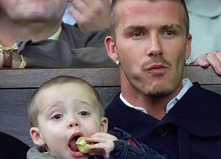 小贝和贝嫂对长子的失望，也是情理之中，为何？
布鲁克林，是他们的第一个孩子，也是