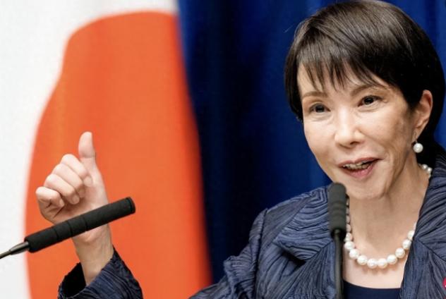 日本传出重要消息，特朗普的专机刚飞离东京，一则新闻就炸了锅，刚和特朗普称兄道弟的