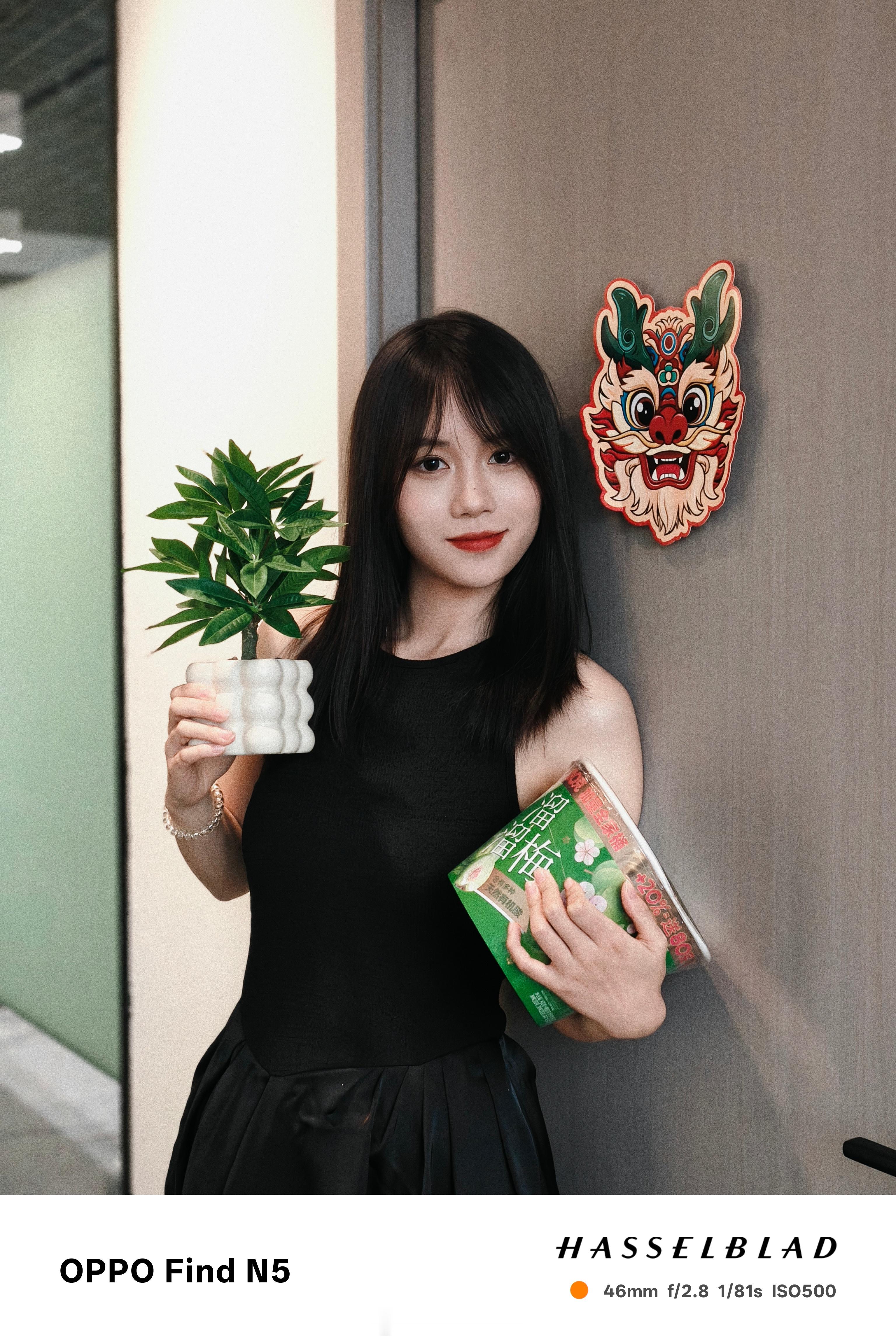 整理相册发现还有之前用OPPO Find N5/vivo X Fold5和荣耀M