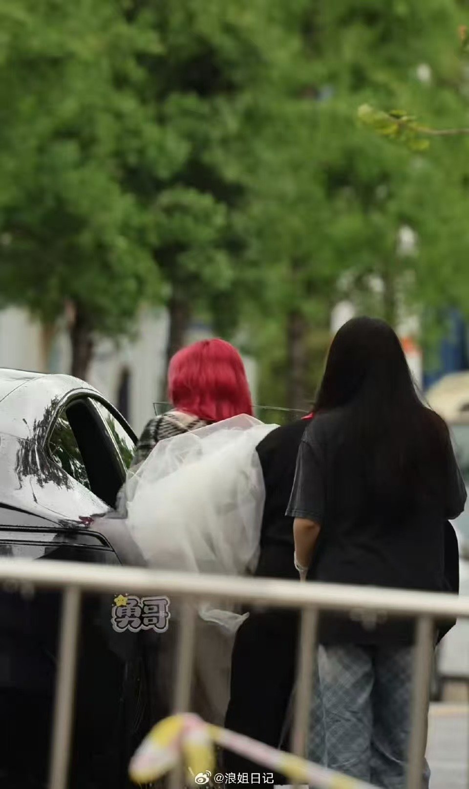 庄法穿婚纱庄法穿婚纱了 拿什么输娱乐