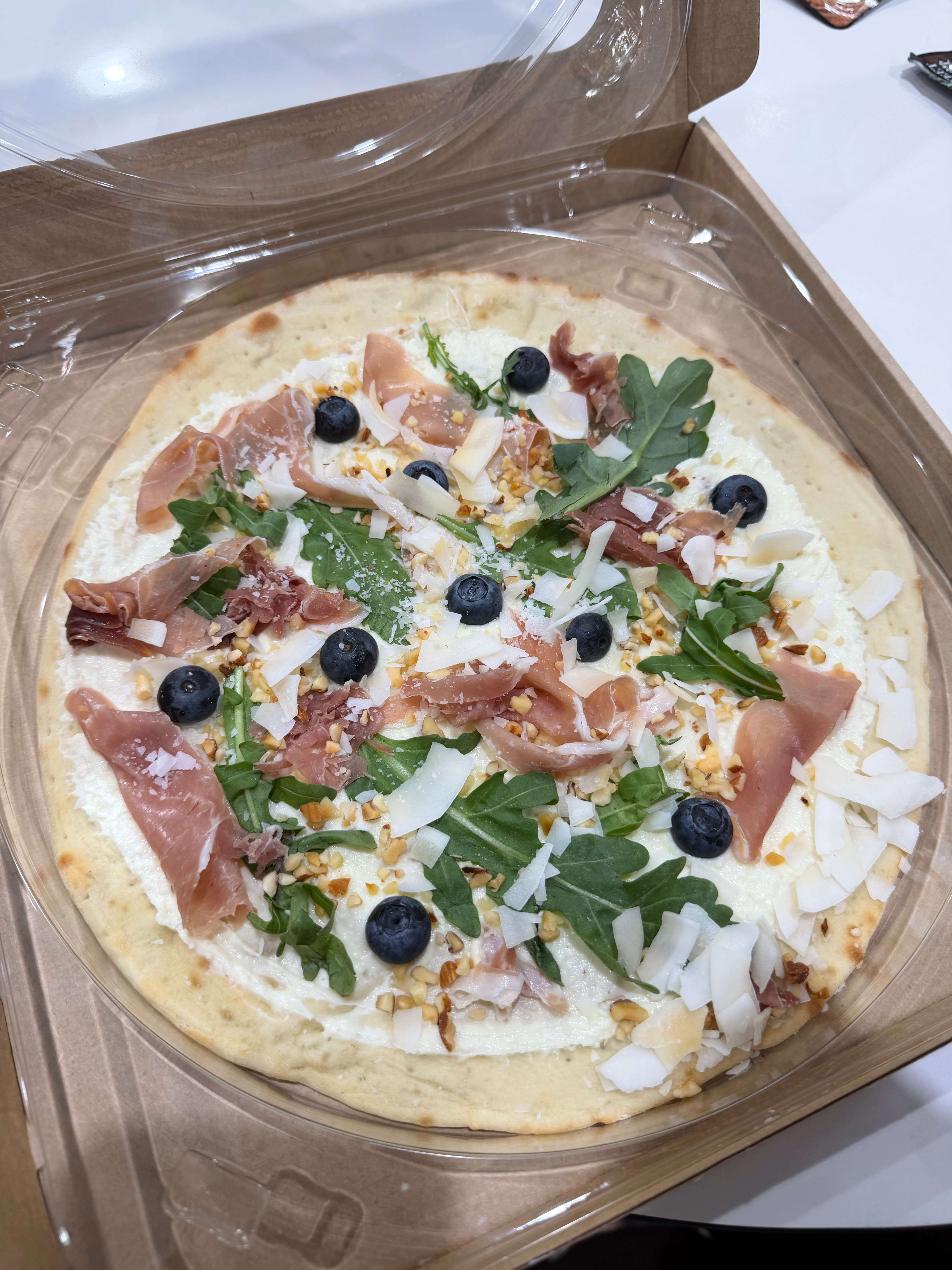 五分钟暴力清空一个冷吃披萨🍕。 