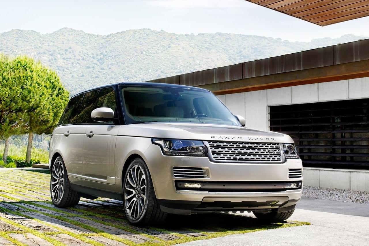 2024款3.0 L6 400PS盛世七座加长版，行驶4万公里，提车时购买了6年