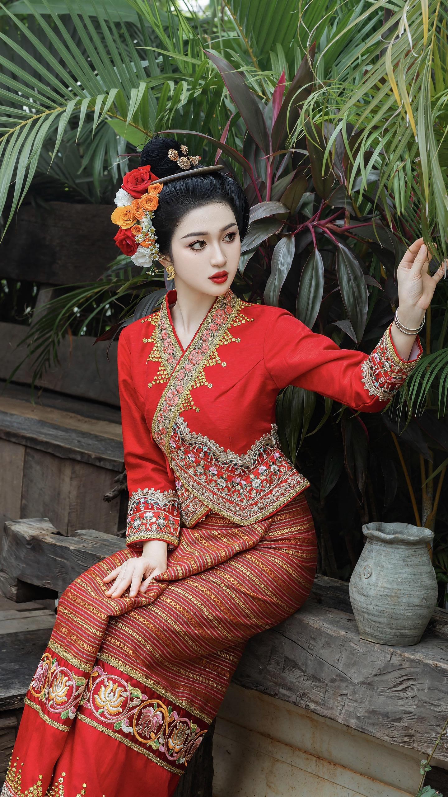 用心选择服装，为自己增添一份自信与美丽。