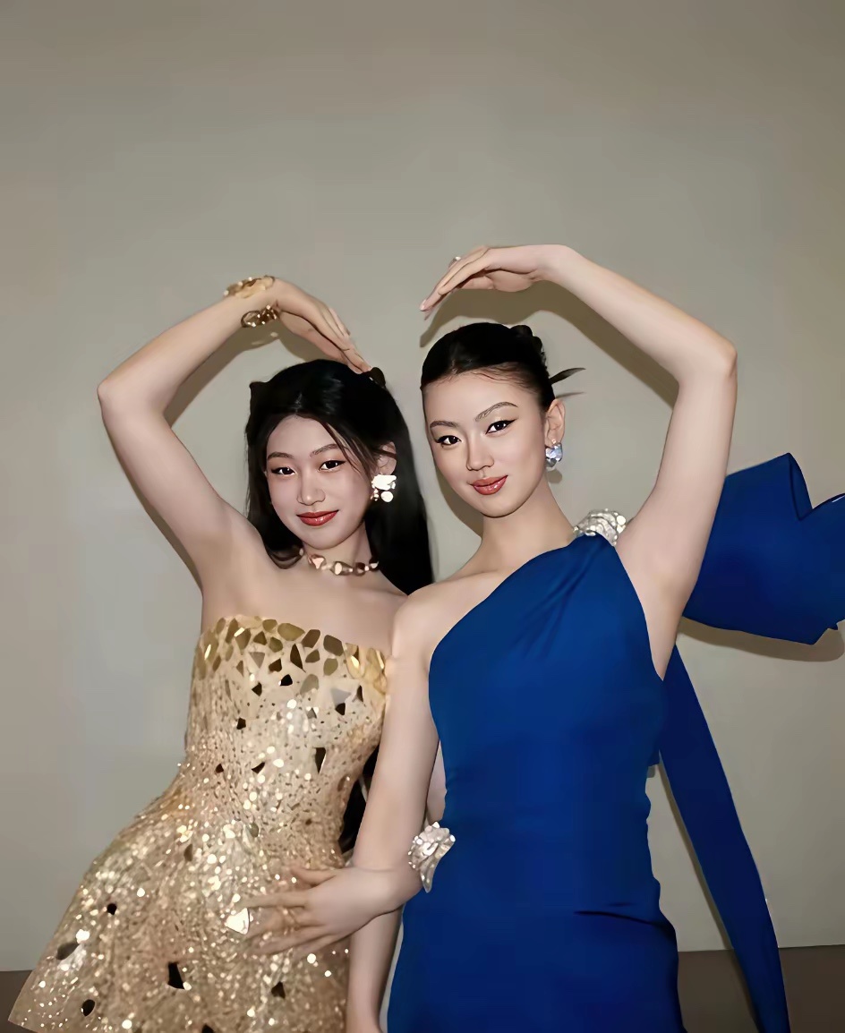 单依纯和沈佳润比起来，谁的颜值高些？ 