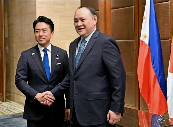 日本防相访菲，想把把二手军舰卖给菲律宾

5日，日本防卫大臣小泉进次郎出访菲律宾