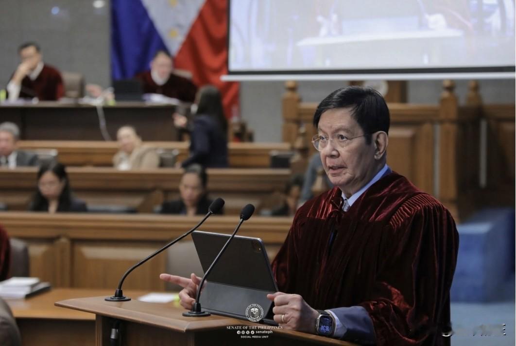 菲律宾参议员潘菲洛·"平"·拉克森周六表示，他在2027年国家预算草案中注意到一