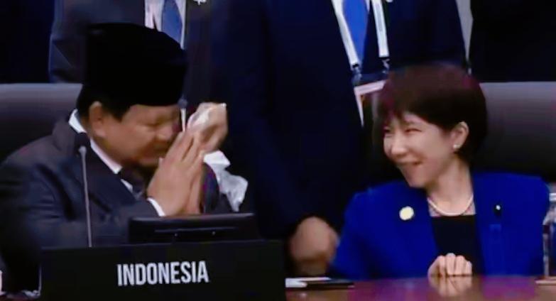 国际政坛大戏轮番上演！一边人设崩塌一边释放善意，政客话术永远围绕利益
 
前言