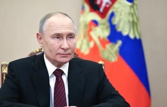 普京亮明态度，俄伊强强联手，美国怕伊朗“拖字诀”

4月28日清晨，俄罗斯宣布总