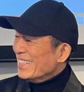 2026年5月4日，76岁的张艺谋在接受专访时坦言“我还在等那个剧本”。他表示，