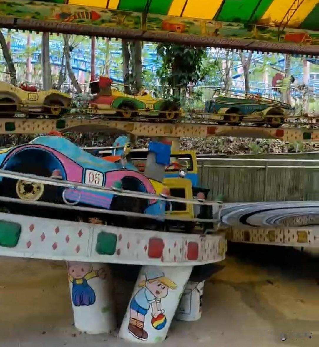 不生娃
你永远体会不到
生娃的乐趣就是
把自己又重养了一遍，把小时候缺失的游乐项