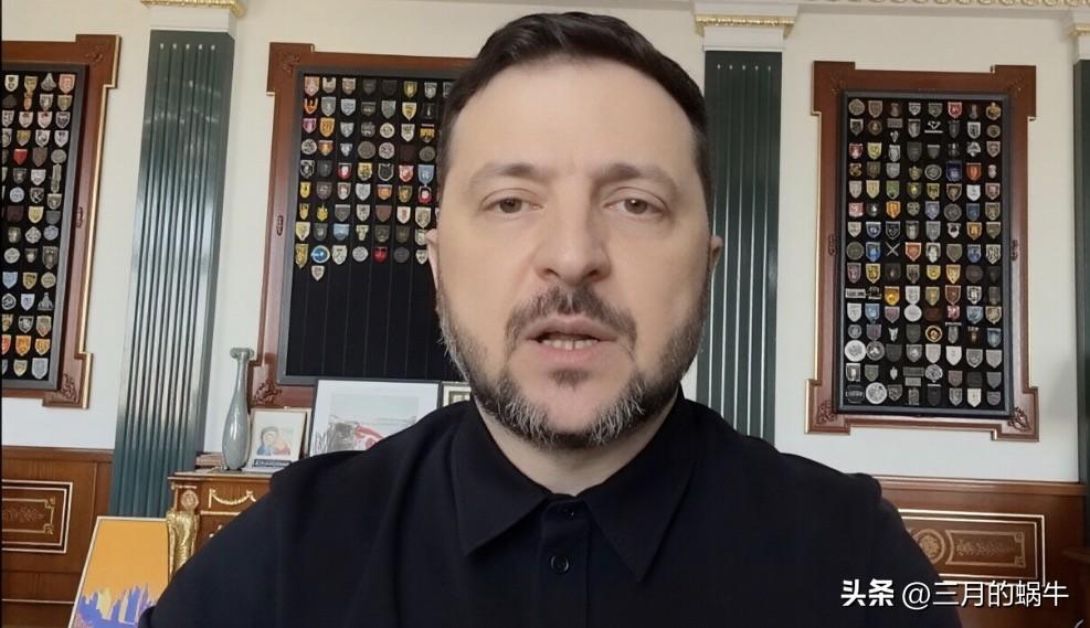 伊朗挨打，泽连斯基欢欣鼓舞，他力挺美以，认为美以打击伊朗，是给伊朗人民一个机会，