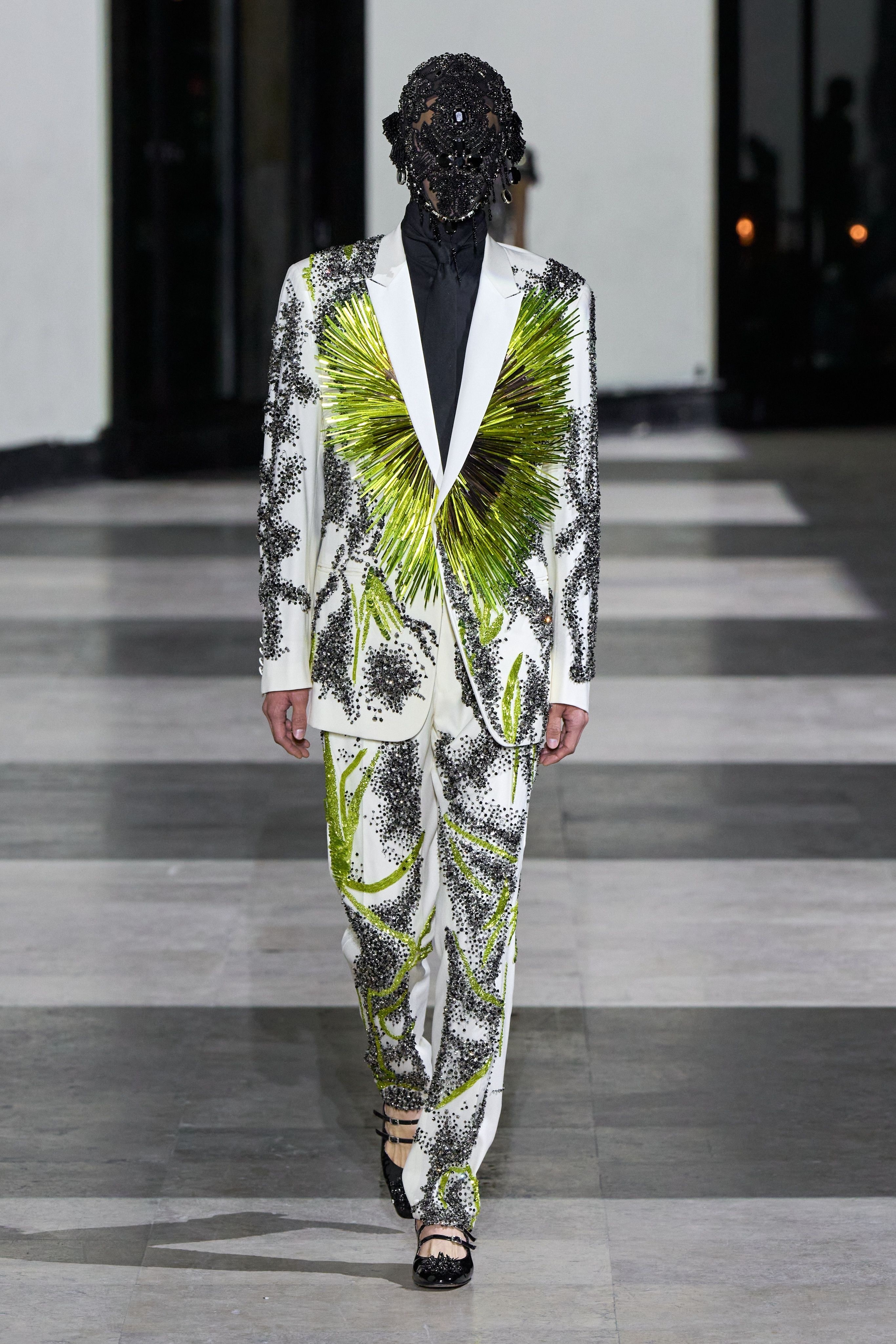 刘宇 × 微博之夜 微博之夜造型预告！佩戴Germanier 2026春夏高级定