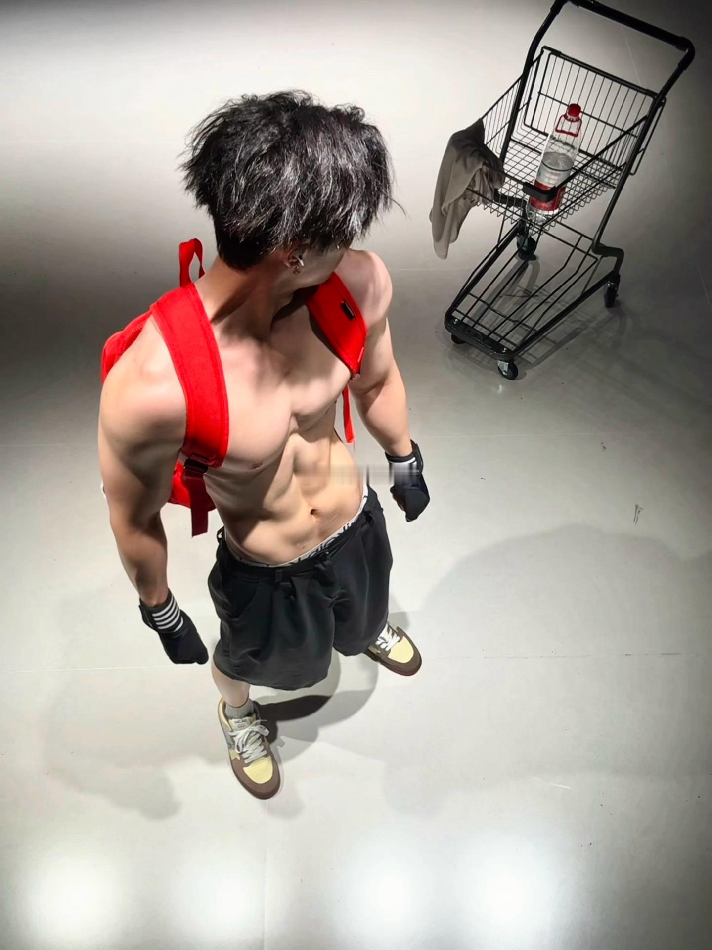 希望盗图的可以收敛一点我就不发实况