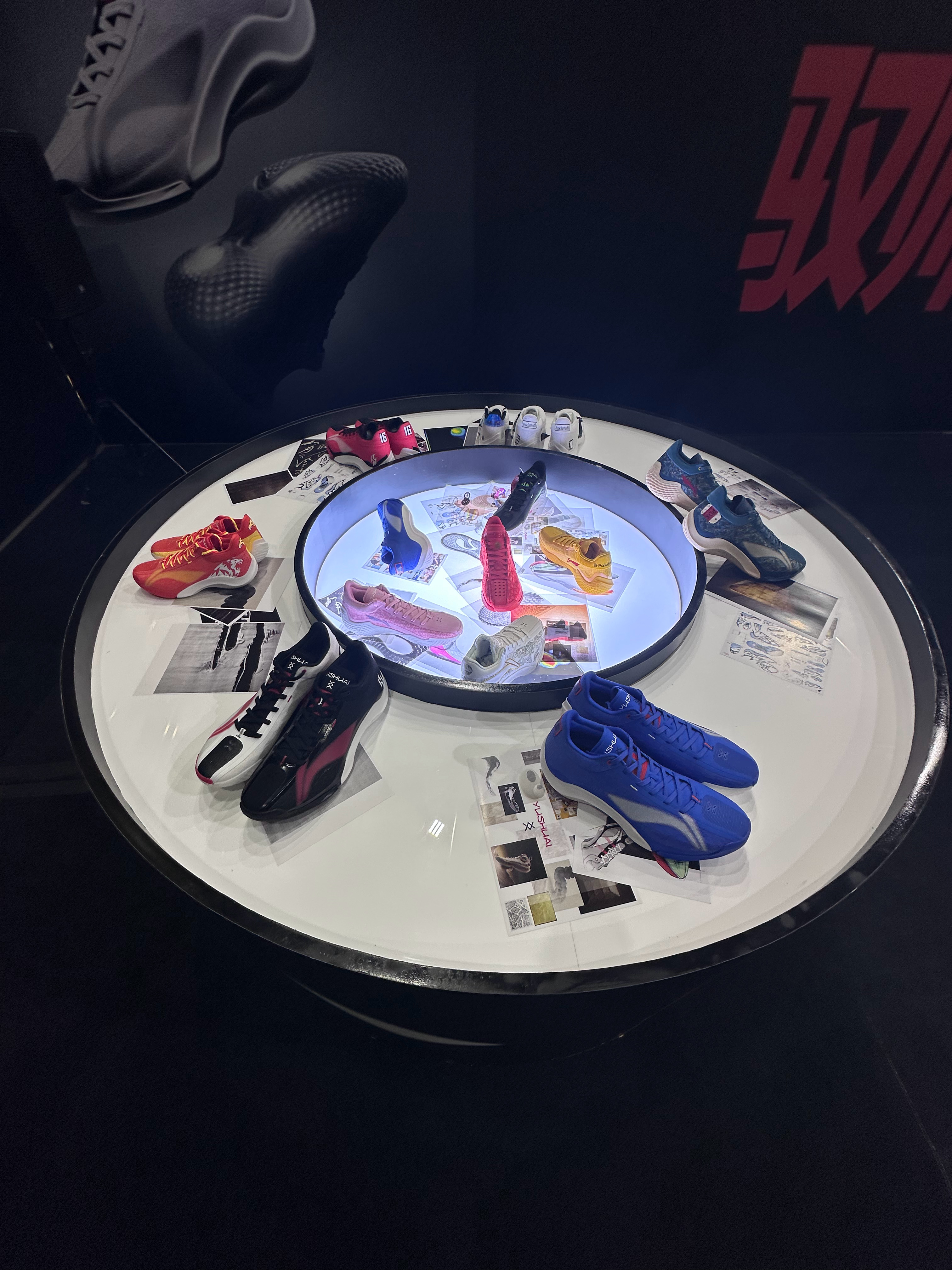 驭帅20 发布会现场的一些球员版 特别版本鞋控的日常 杭州·黄龙体育中心