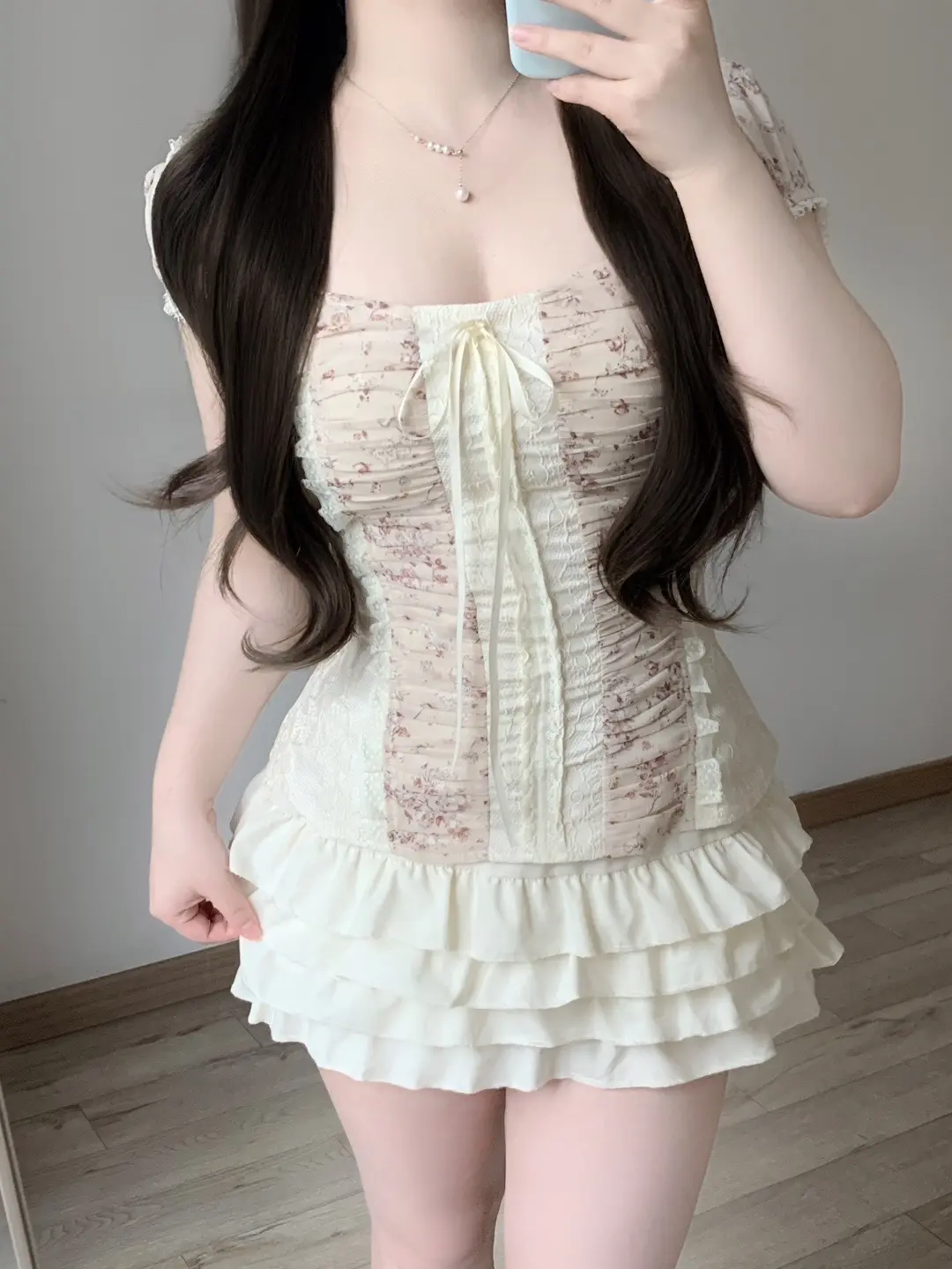微胖纯欲约会穿搭～