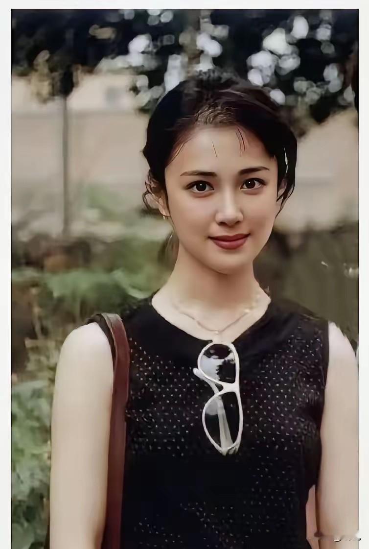 怀念那个没有美颜，没有整容的年代