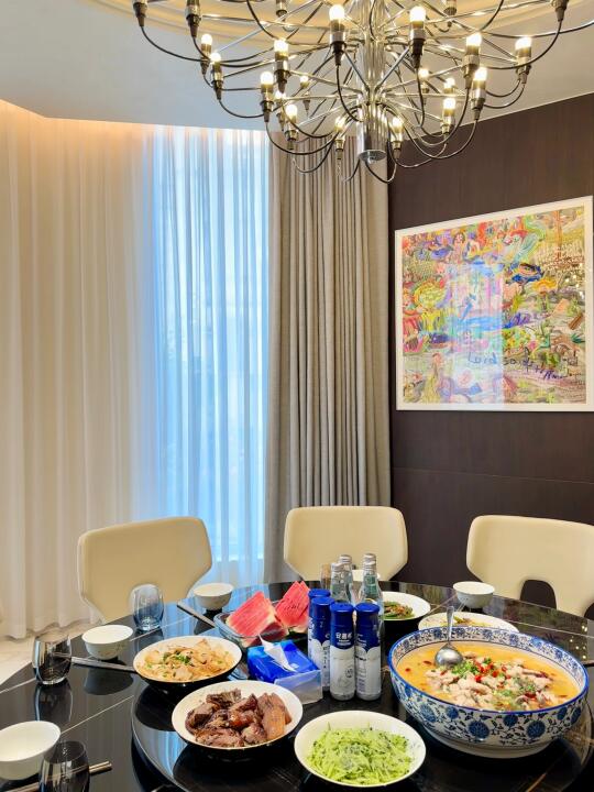 四线城市｜在家吃饭