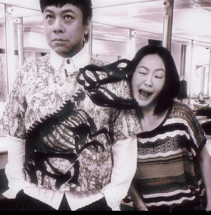 小S蔡康永化妆间旧照 考古到一组小S蔡康永化妆间旧照，每张小S都很抢镜！[笑cr