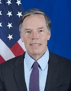 今年9月，美国前驻华大使伯恩斯回到美国后，一句话就让全场惊掉下巴：“中国的高铁，