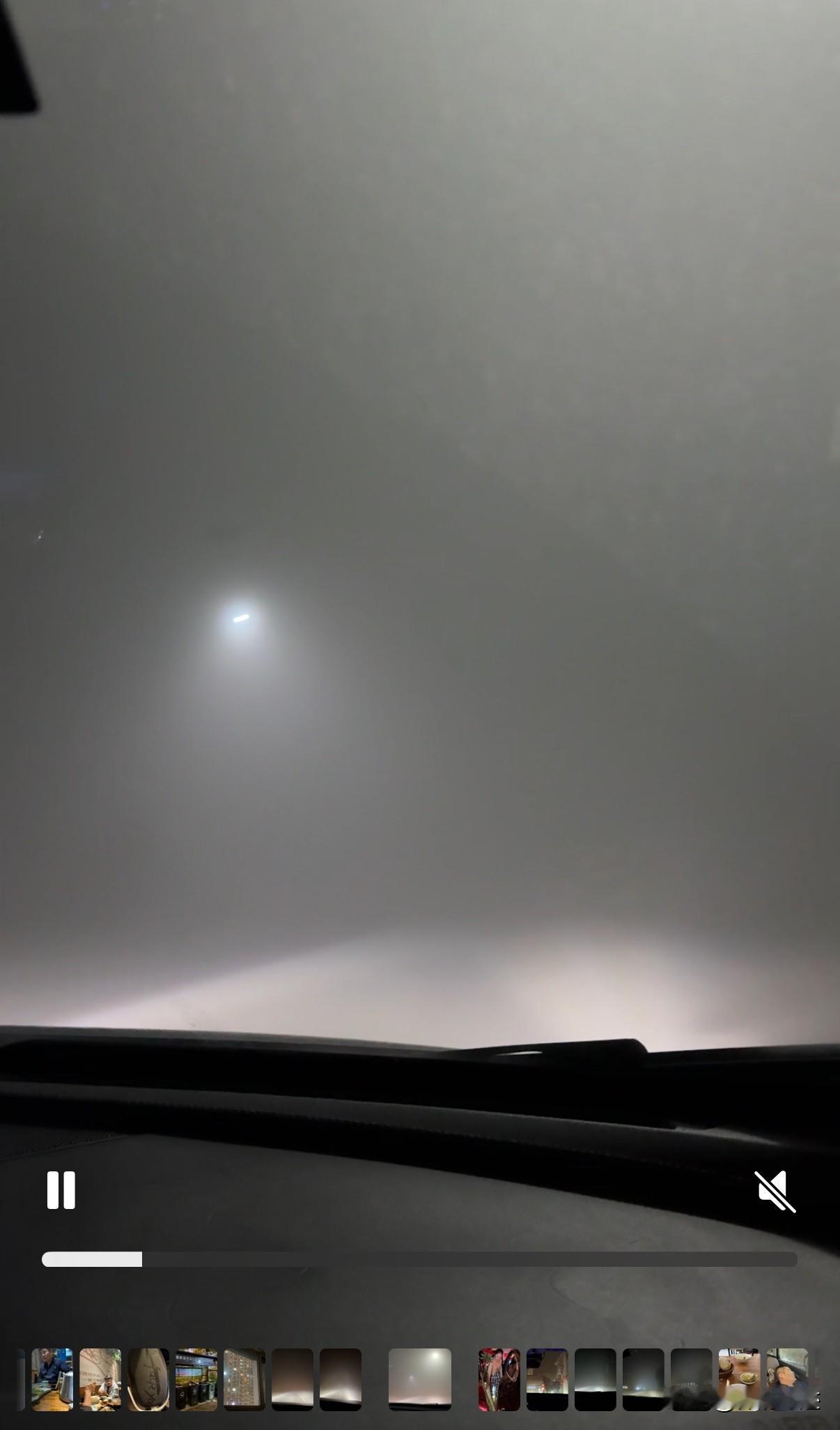 今天早上算是见识到 保定的大雾了，在市区的朋友可能觉得不大。

但是去外环或者县