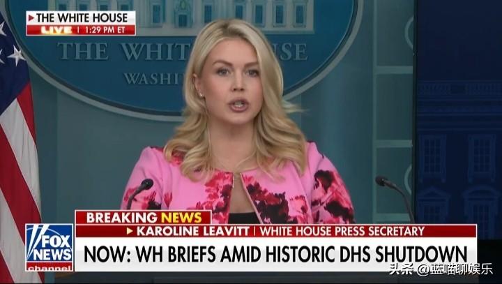 白宫呼吁国会结束为期两周的带薪假期，回到华盛顿为国土安全部提供全额资金使其全面重