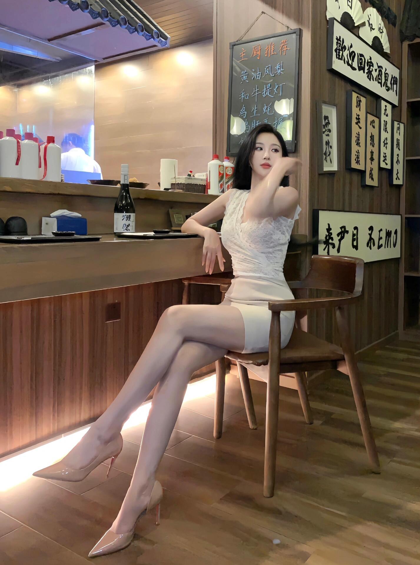 我虽然工资不高，但天天都在上班，虽然挣的都是小钱，但也都是我的保障和底...