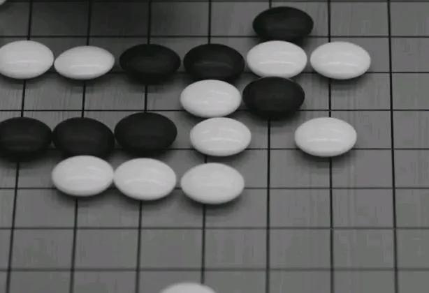 自毁前程~代价惨重


关于秦思玥Al作弊事件内幕

是否判罚过重？

秦思玥 