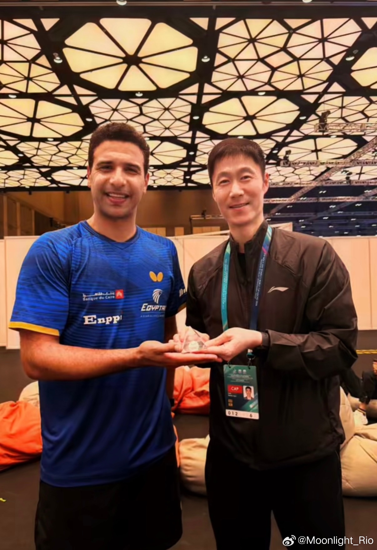 阿萨尔：偶像的力量 王励勤 