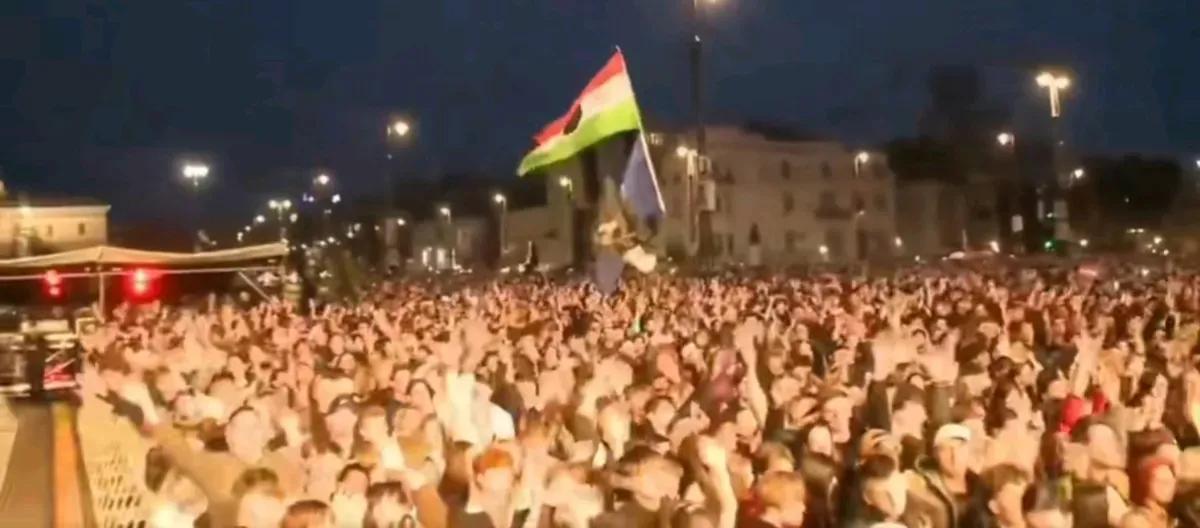 匈牙利大选前夕，民众要求法院调查欧尔班

欧洲新闻网报道，在匈牙利议会选举即将举