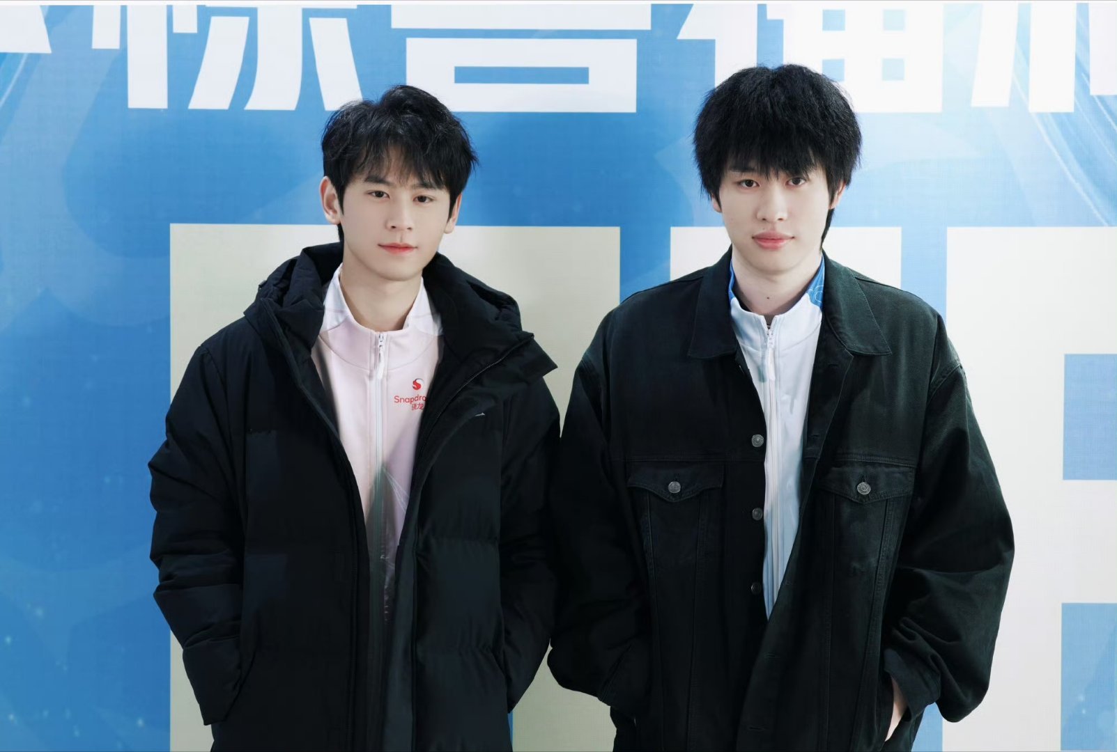 就那个中国人很大气 ​​​
