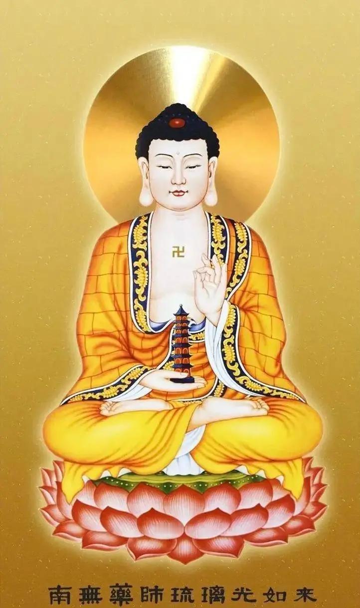 农历七月初八是哪位神仙的诞辰日？
佛教认为农历七月初八这一天是药师佛的诞辰日。
