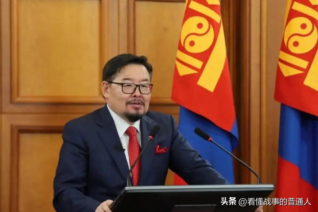 蒙古国要加入北约！很多人以为这是小国争取战略空间的聪明棋。错了！北约第10条白纸